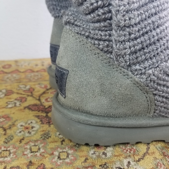 Ugg Classic Cardy 1016555 gray knit sweater boots - Picture 7 of 12